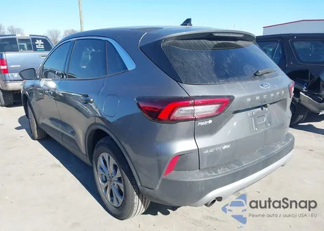 2024 Ford Escape Active z USA, uszkodzony, nr VIN 1FMCU0GN2RUB31208